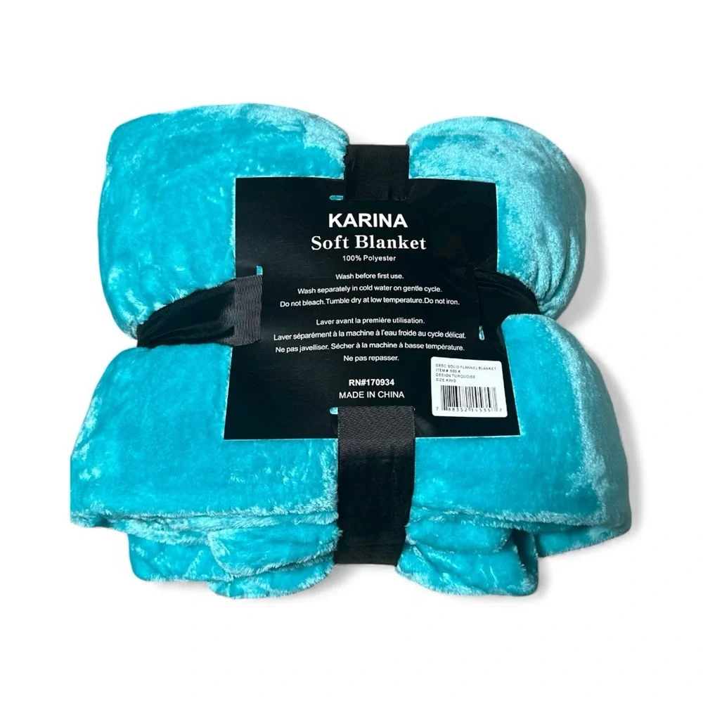 NWT KARINA KING SIZE FLANNEL/VELOUR‎ BLANKET
